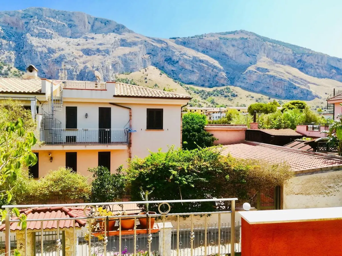 Casa vacanze Isolotto Isola delle Femmine Affittacamere