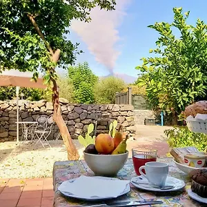 Casanera Bed & Breakfast