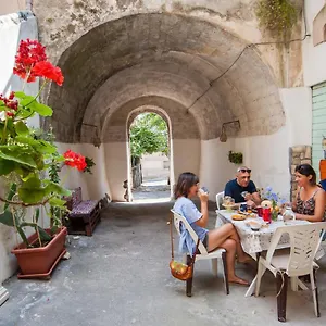 Profumo Di Zagara Bed & Breakfast